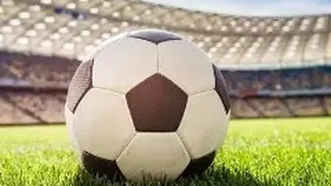 “辛集与雄安新区队第三轮五超战平，消费热潮席卷赛事”